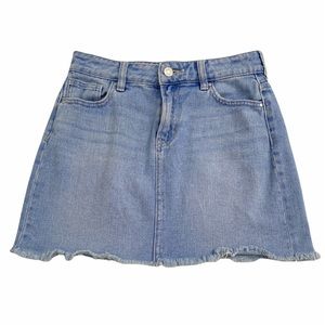PacSun Jean mini skirt size 25 PacSun frayed hem denim